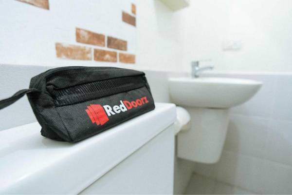 RedDoorz @ Jalan Padat Karya Prabumulih