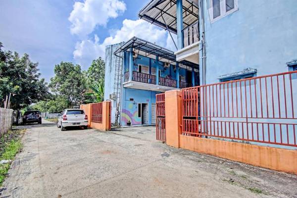 OYO 91404 Kost Syahira