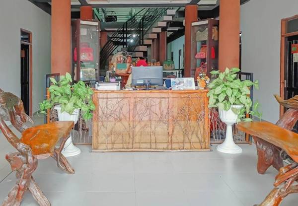 Urbanview Hotel Bagoes Sintang