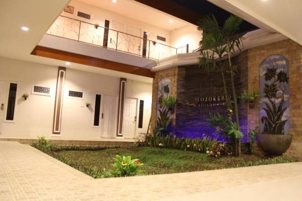 OYO 1239 Mojokerto Classic Homestay