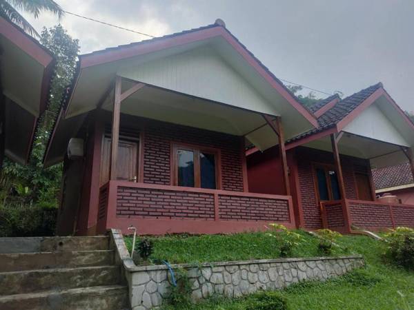 Villa Kampoeng City Wonosalam RedPartner