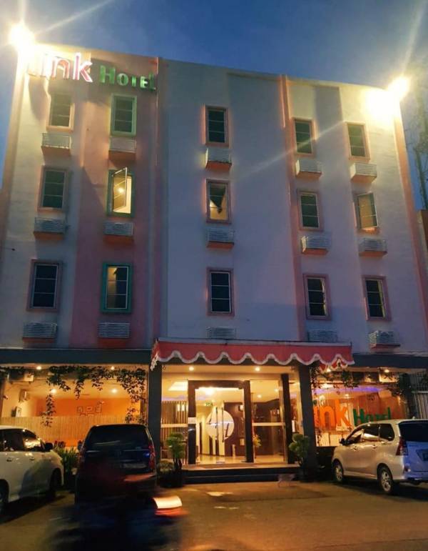 Link Hotel