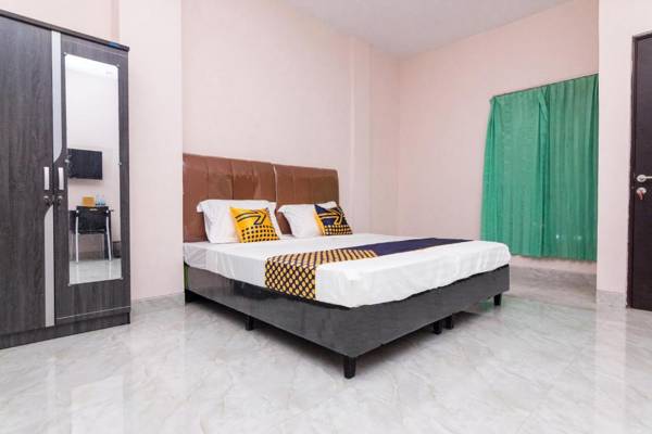 Vaccinated Staff - OYO 1917 Mamora Homestay