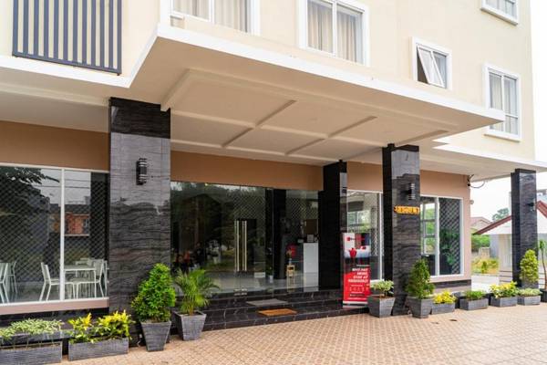 RedDoorz Plus near Teras Kota 3