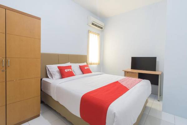 OYO 2110 Rotterdam Guest House Syariah