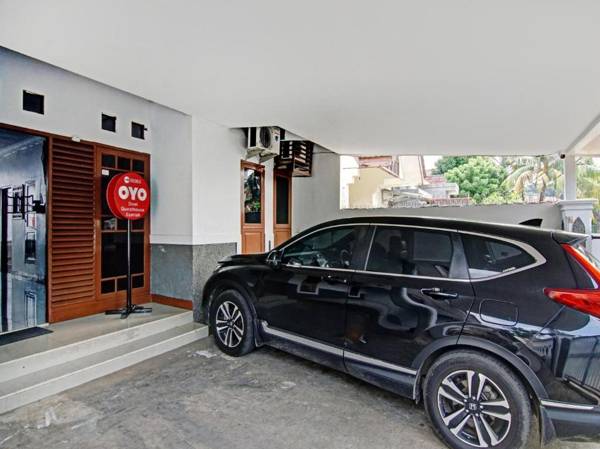 OYO 90353 Dewi Guesthouse