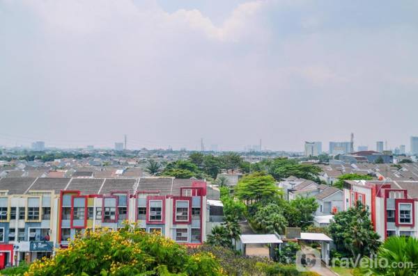 Comfort Studio at Scientia Residence By Travelio