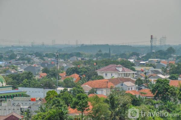 Comfortable 1BR at Saveria BSD City By Travelio