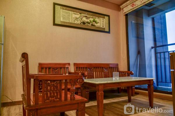 Nice and Cozy 2BR at Atria Residence By Travelio