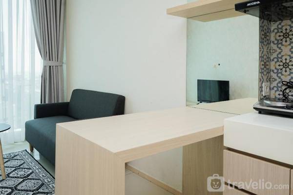 Cozy Stay 1BR at Tree Park City BSD By Travelio