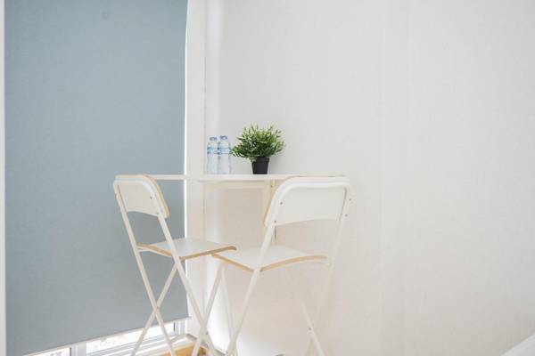 Studio with Foldable Single Bed M-Town By Travelio