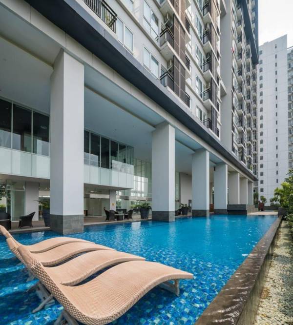 APARTMENT BREEZE BINTARO JAYA by Selvy