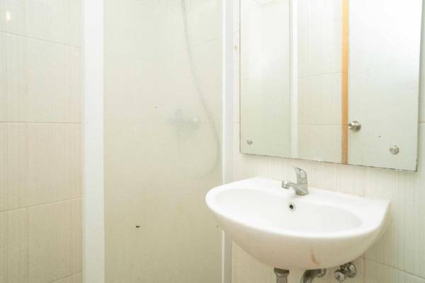 RedLiving Apartemen 19 Avenue