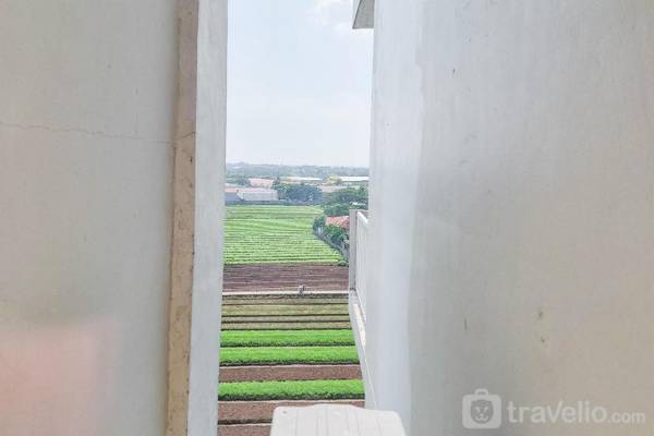 Cozy Studio (No Kitchen) Aeropolis Apt By Travelio