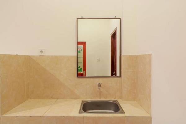 OYO 2143 Leluhur Bali Apartment