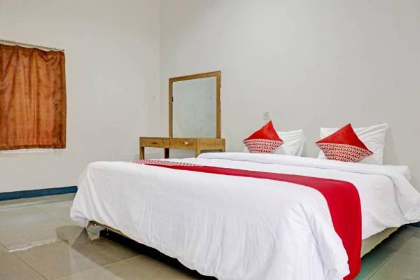 OYO 90483 Homestay Permata