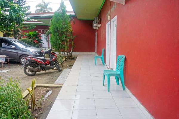 OYO 91433 Hotel Sari Jeneponto