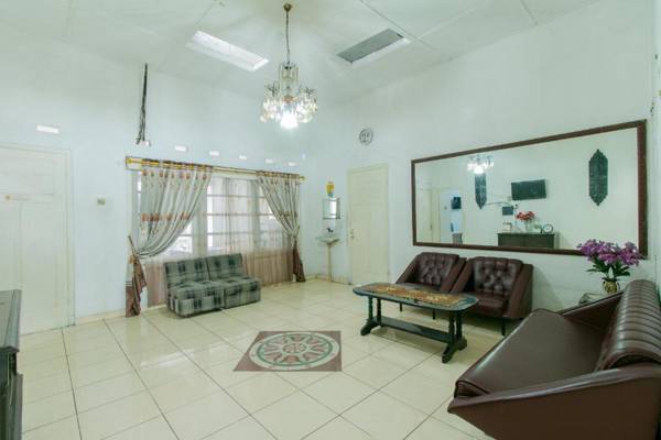 SPOT ON 1707 Hotel Mustika Widyasari