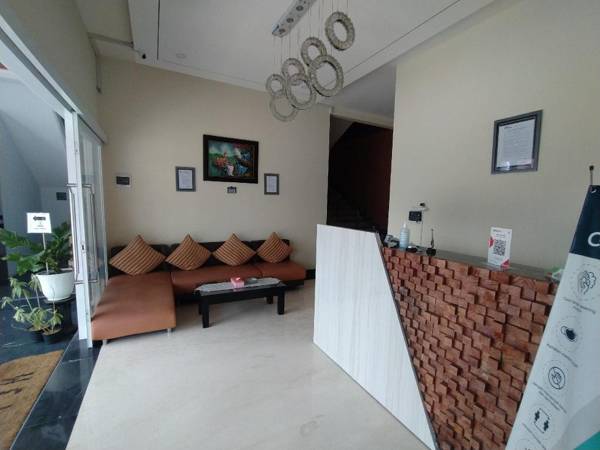 Akor Guest House