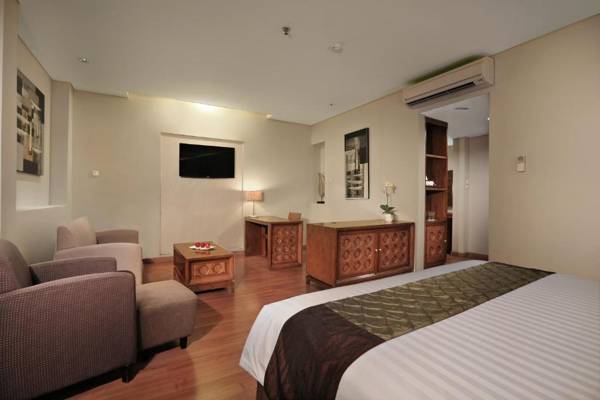 ASTON Tanjung City Hotel