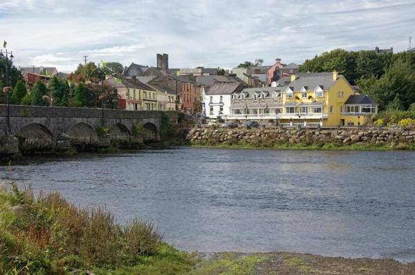 Grove Lodge Holiday Homes