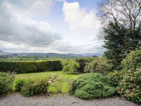 Fleur Cottage Killorglin by Trident Holiday Homes