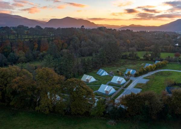 Killarney Glamping at the Grove Suites and Lodges