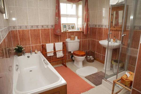 Newlands Lodge