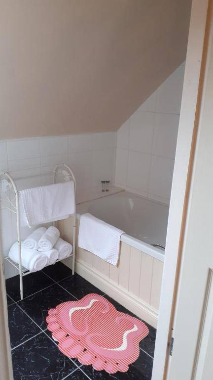 Charming 4-Bed House in Glengarriff West Cork