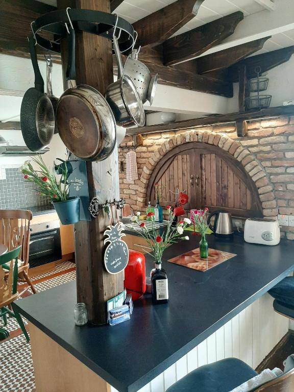 One bedroom appartement with city view and wifi at Galway 1 km away from the beach