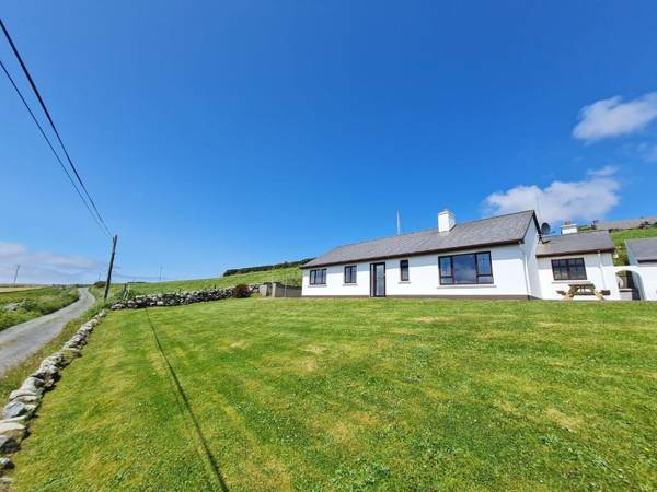 Sea View Cottage Errislannan