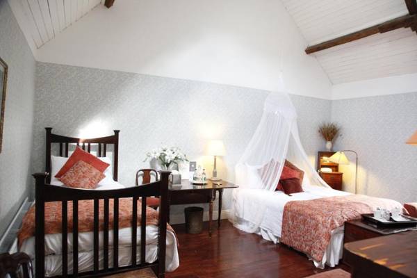 Barnabrow Country House