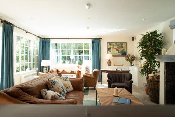 Ballylickey House and Garden Lodges