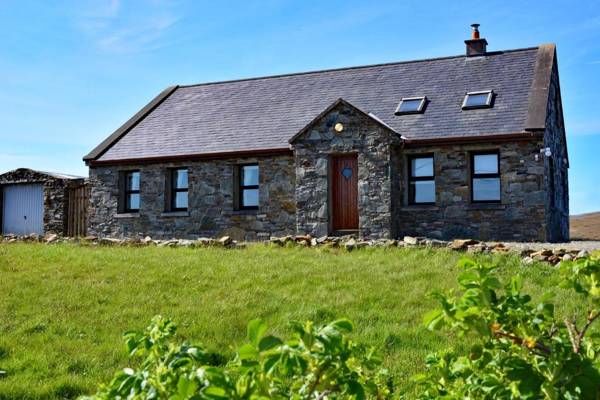 Cottage 118 - Cleggan