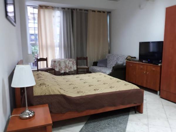 ApartHotel "Ha-Tzomet"