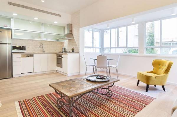 Sea N' Rent - Hirshenburg Street