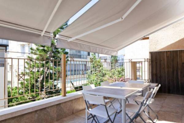 FeelHome - Eduard Bernstein