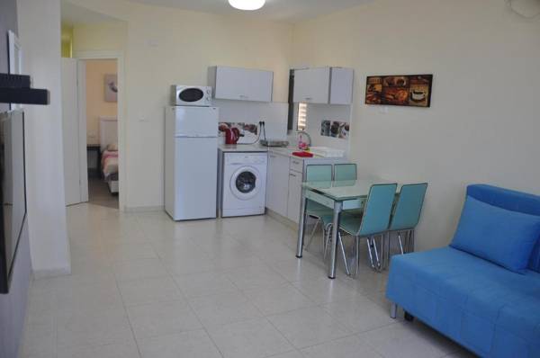 Short Term Apartment Tel Aviv Bat Yam 413