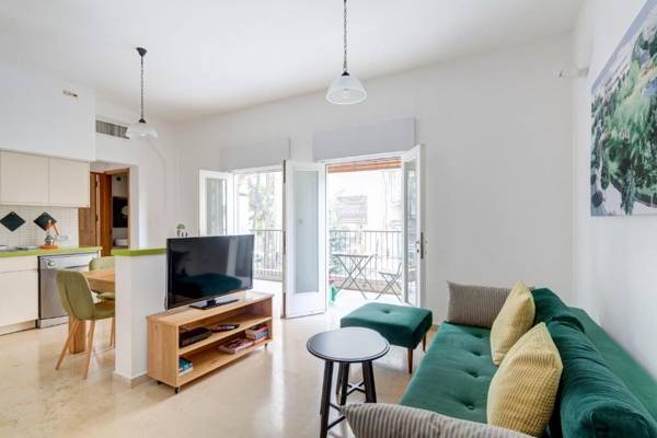 TLV2RENT Unique Dizengof Apartment