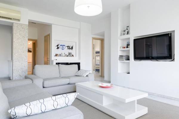 Frishman 3 Bedrooms Apartment