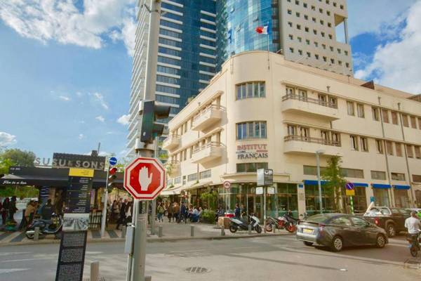 Grand 3BR Penthouse by HolyGuest