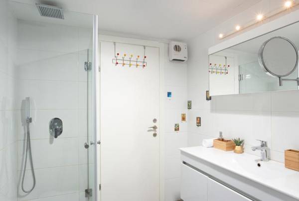 Modern Apartment Close to the Beach - By HolyGuest