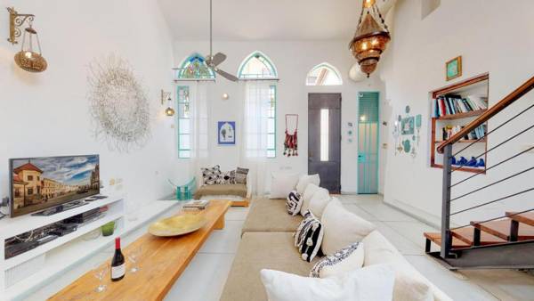 Designer House with Amazing Rooftop by HolyGuest