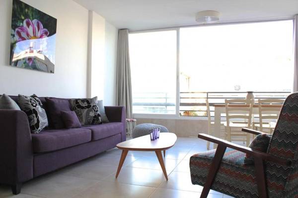 Great 2BR close to the Beach by HolyGuest