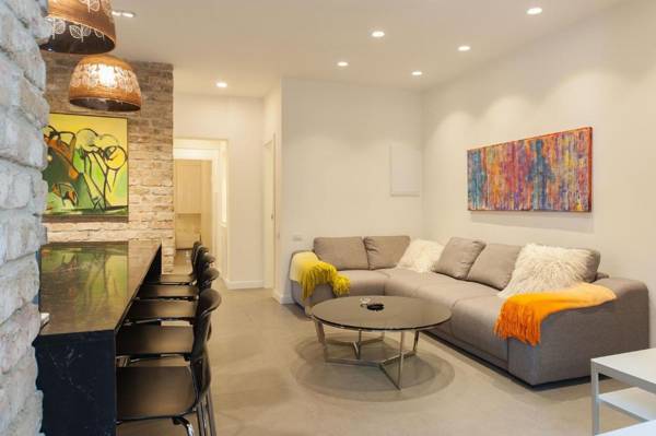 Marvelous 2BR in Ben Gurion Blvd by HolyGuest