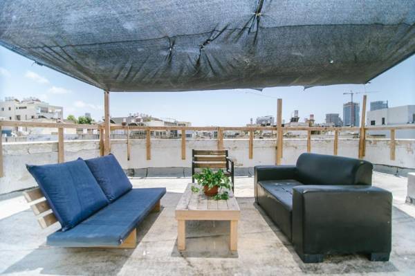 Pinsker Rooftop Studio