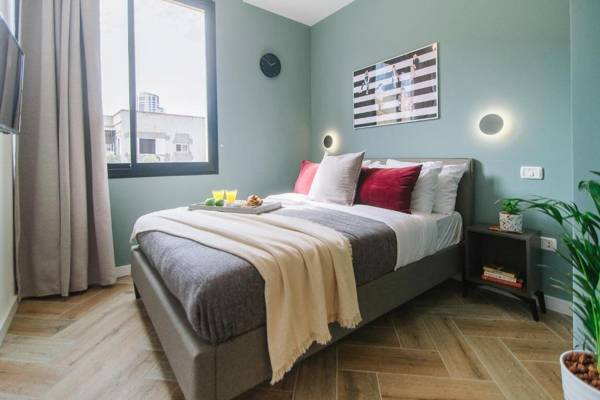 Monochrome - an Autonomous Hotel by Loginn