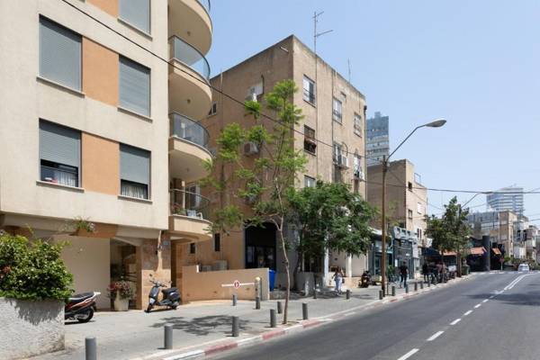 Bright 1BR in Pinsker by HolyGuest