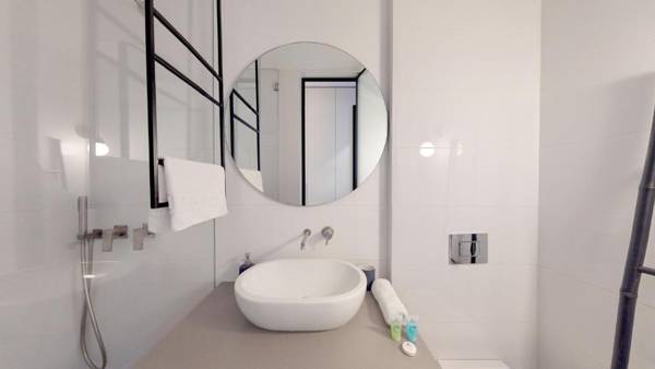 Designer 2BR in Basel by HolyGuest