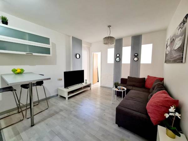 Nice studios on Ben Yehuda str